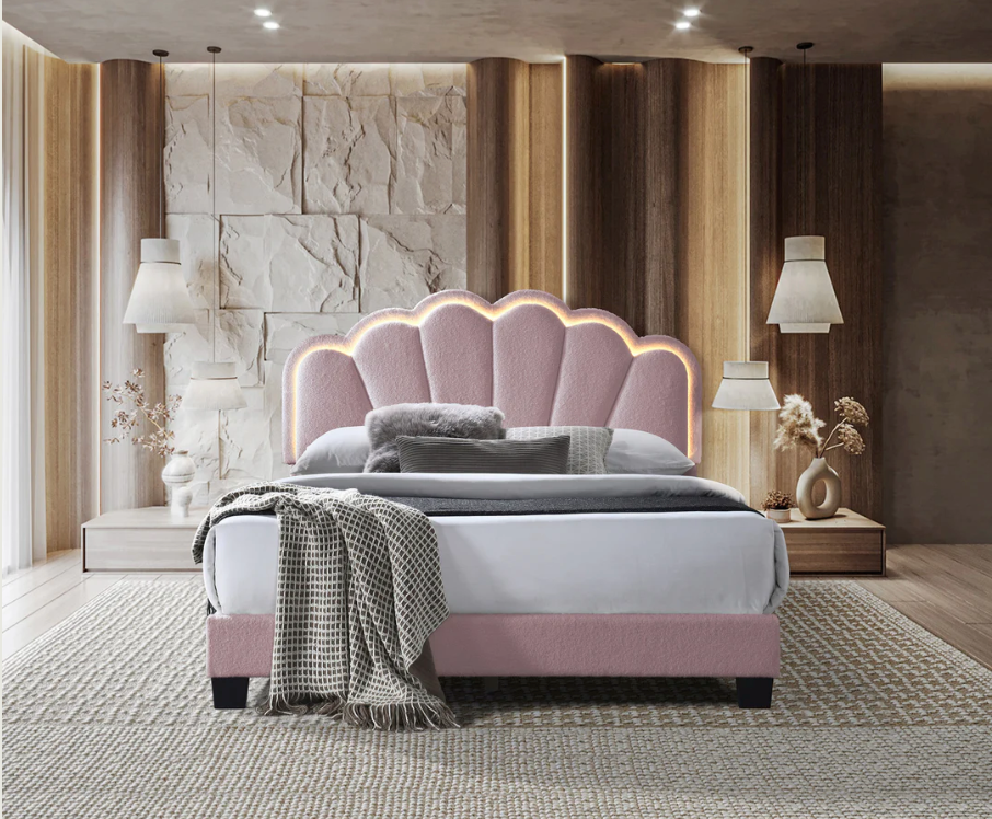 Queen Bed -8742