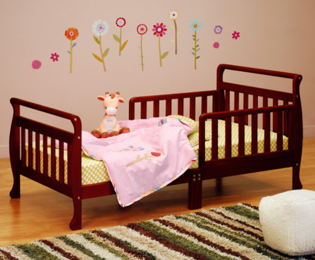 Anna Toddler Bed